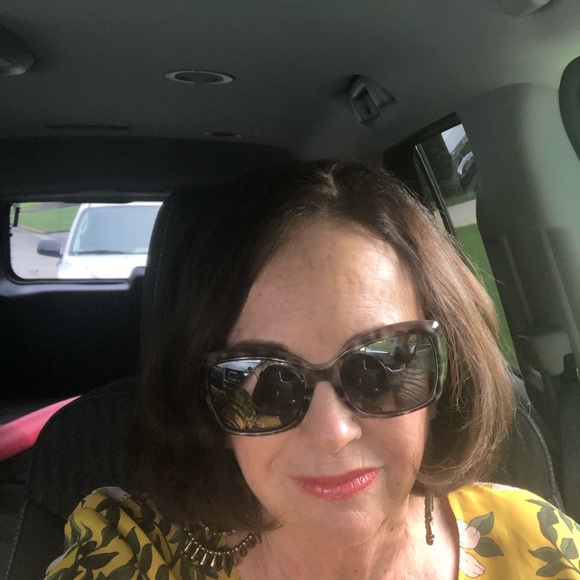 Meet the posher - Picture 3 of 9